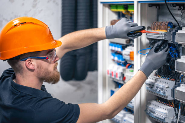 Best Electrical Repair Services  in Briarcliff Manor, NY